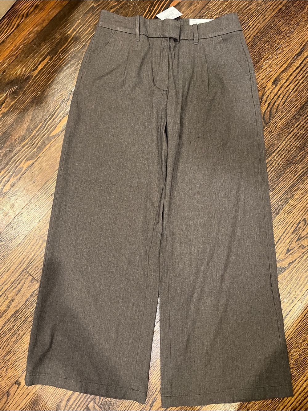 American Eagle Women’s Wide-Leg Trouser Pants in Grey Brown